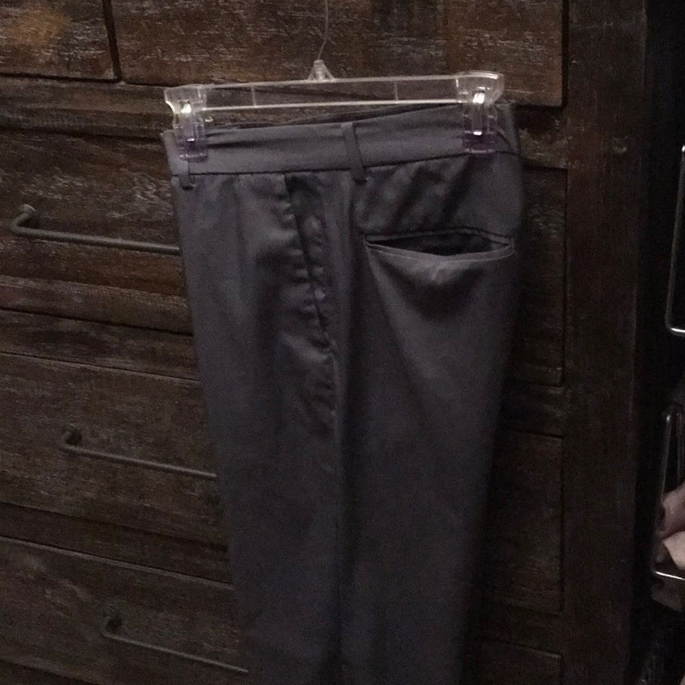 Nike golf, size 30/32.